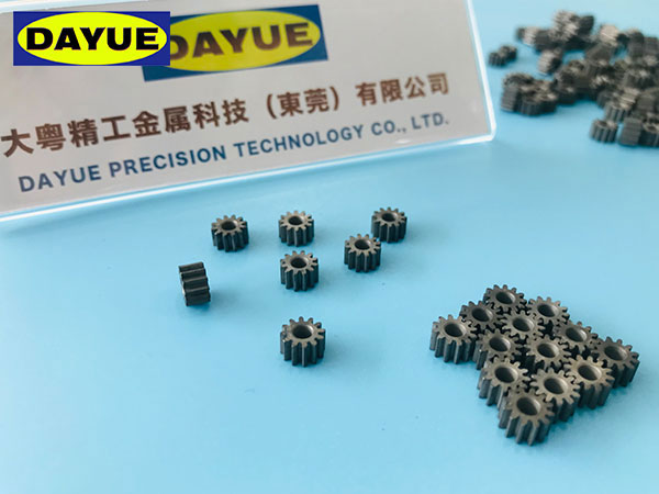 小模数批量小齿轮加工