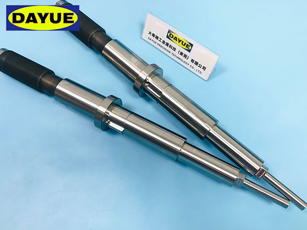 外圆磨台阶轴加工