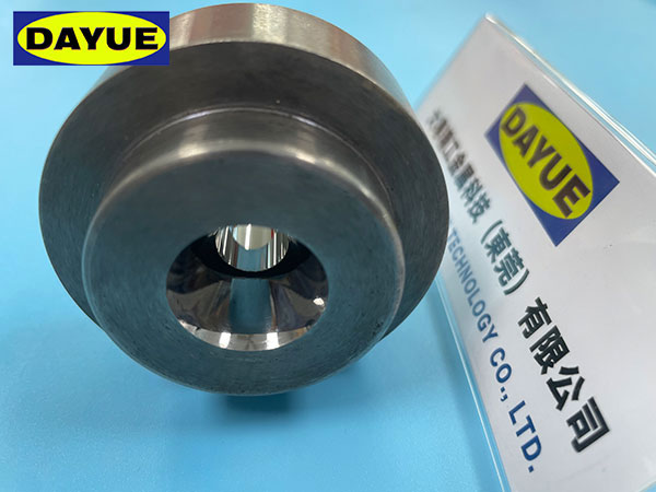 45钢镶嵌钨钢套-内...